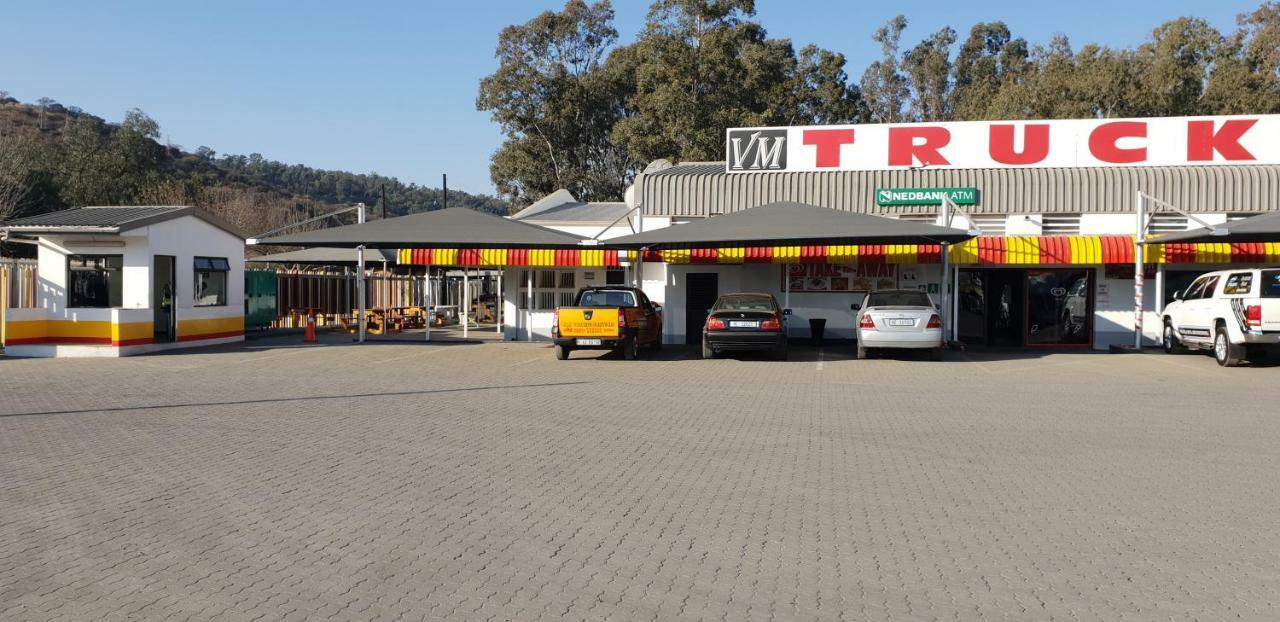Hôtel Vm Truck Stop - Shell à Estcourt Extérieur photo