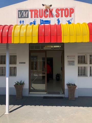 Hôtel Vm Truck Stop - Shell à Estcourt Extérieur photo